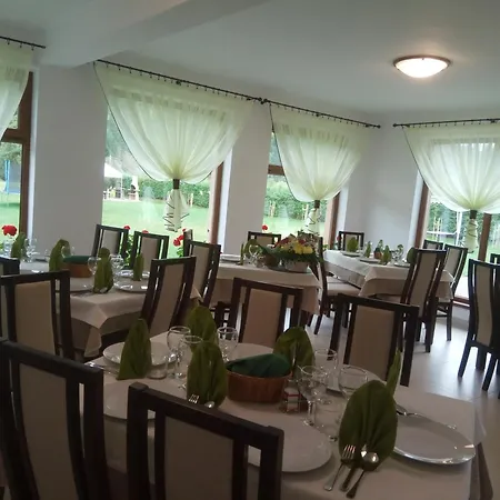 Casa Bradul 4*